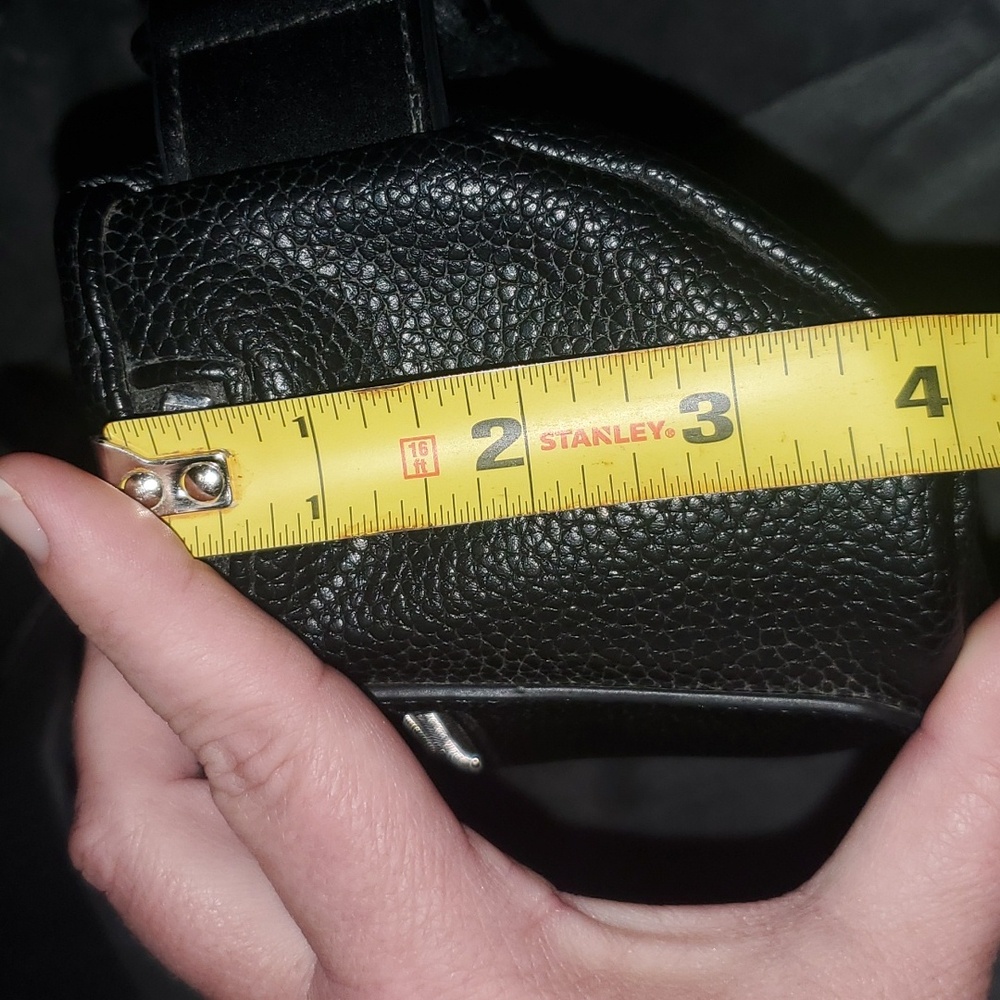 Black Leather Calvin Klein Belt Bag/Cross Body Bag New - Picture 11 of 12